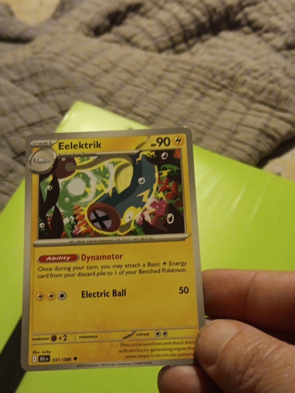 Pokemon Eelektrik Trading Card - Yellow